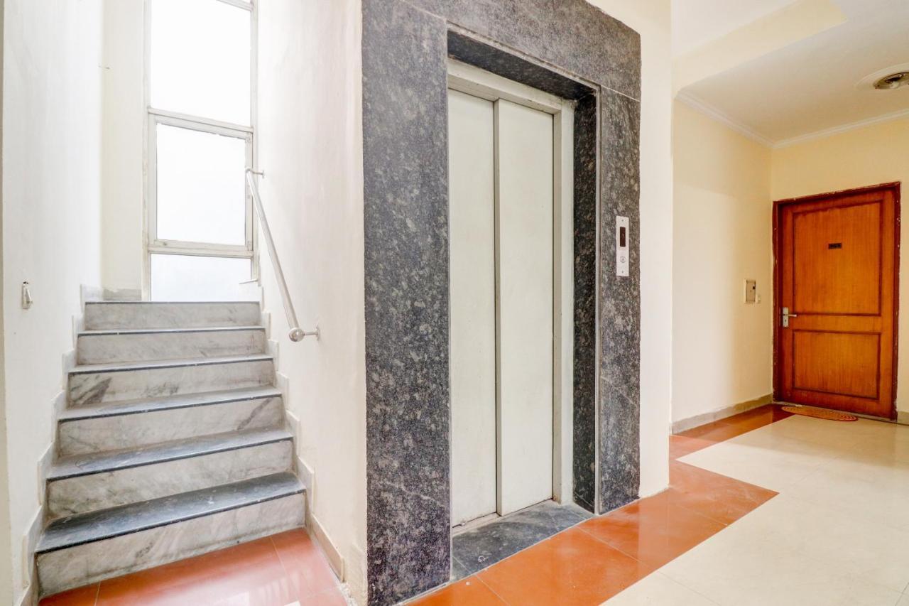 Capital O 68506 Shiv Gurgaon